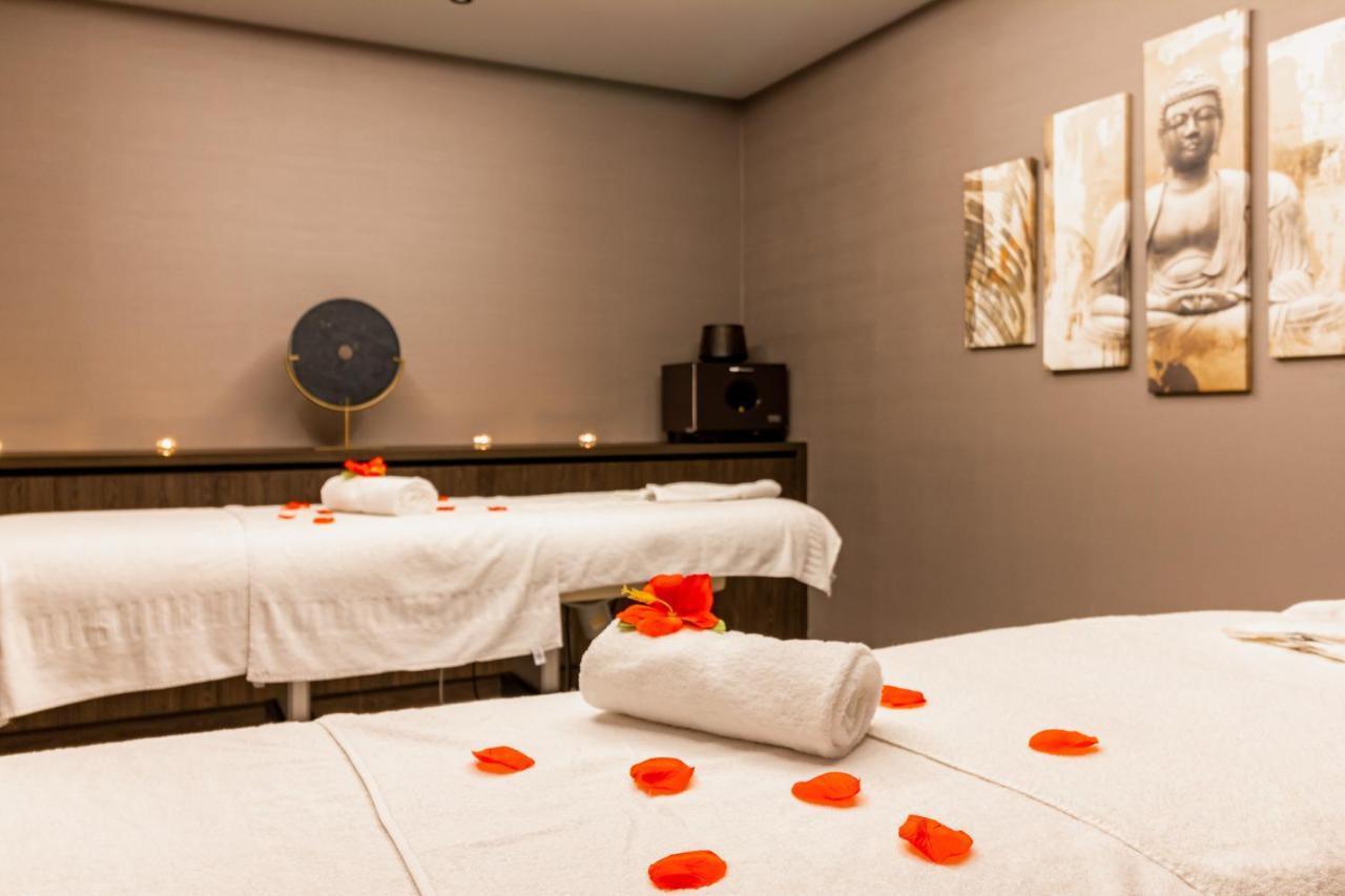 Van Der Valk Hotel Mons Congres & Spa Екстер'єр фото