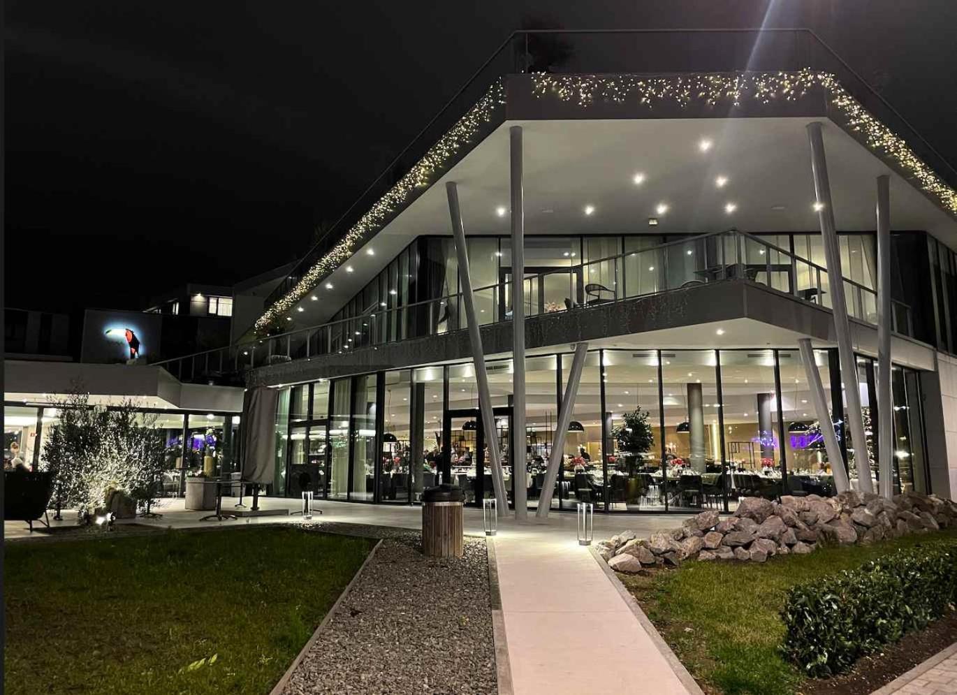 Van Der Valk Hotel Mons Congres & Spa Екстер'єр фото